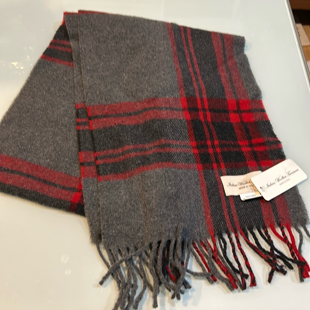 NWT red black grey plaid wool scarf  by Italian Woolen  Treasures unisex